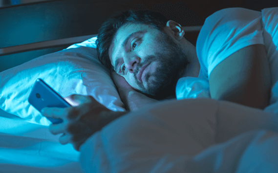 https://www.blockbluelight.co.nz/cdn/shop/articles/can-blue-light-cause-insomnia-and-does-blue-light-therapy-for-insomnia-work-792059.png?v=1648872662